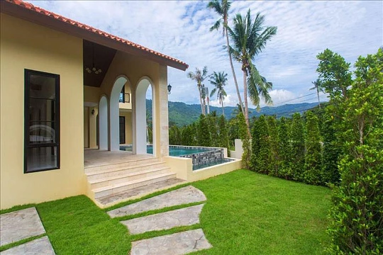 Комплекс вилл с бассейнами в спокойном живописном районе, Самуи, Таиланд