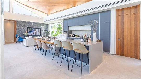 Комплекс вилл с бассейнами и садами, Пхукет, Таиланд