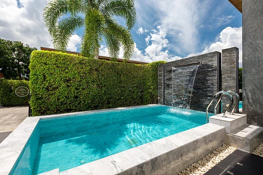 Новый проект современных вилл с приватными бассейнами в Чалонге, Муанг Пхукет, Пхукет, Таиланд